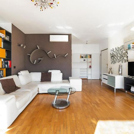 Milano Rogoredo Apartment With Garage Екстер'єр фото
