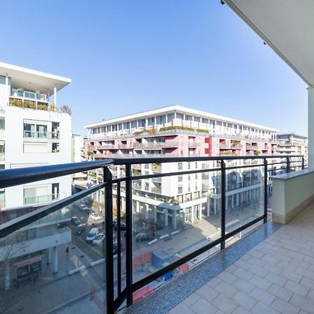 Milano Rogoredo Apartment With Garage Екстер'єр фото