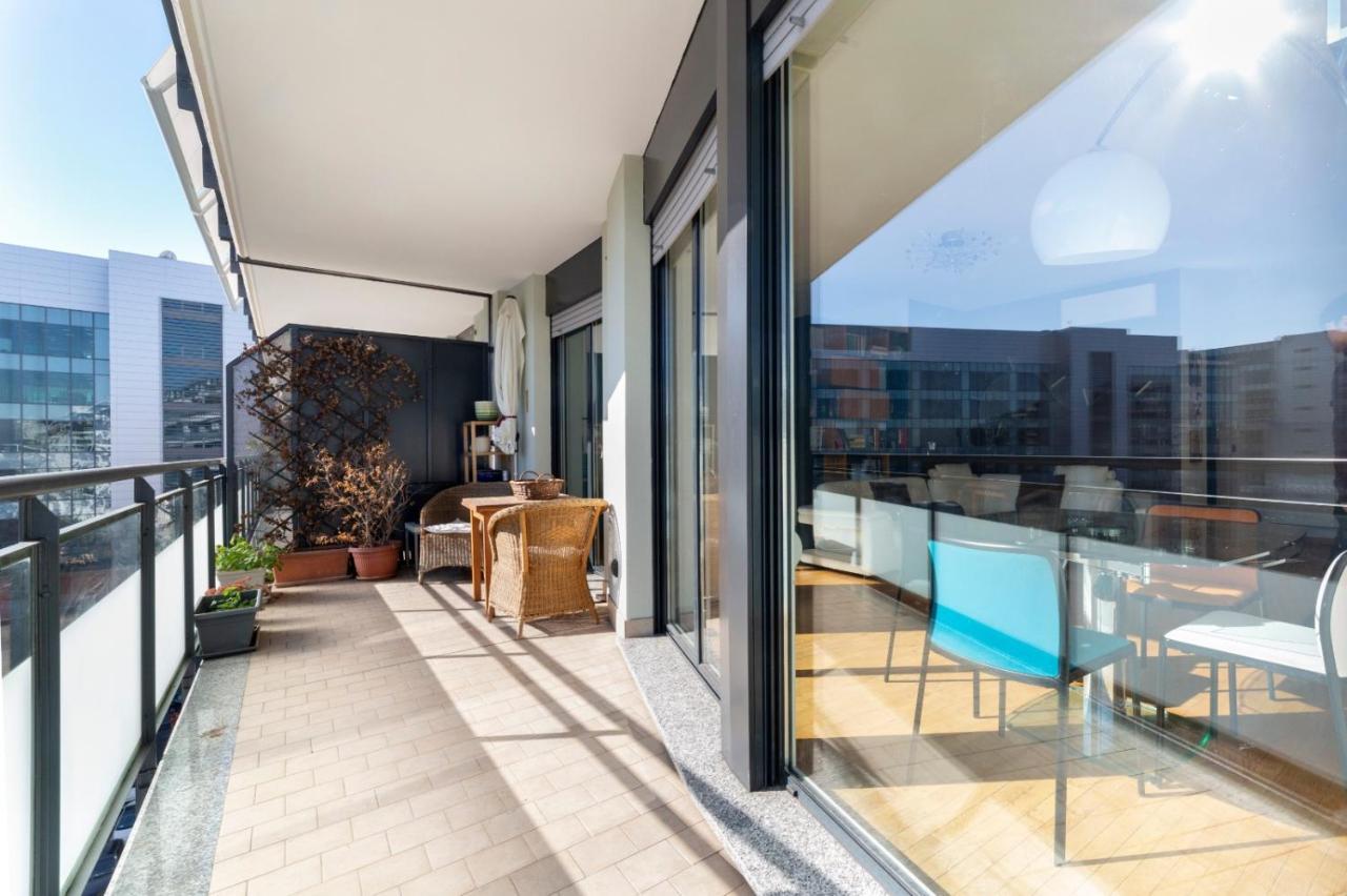 Milano Rogoredo Apartment With Garage Екстер'єр фото