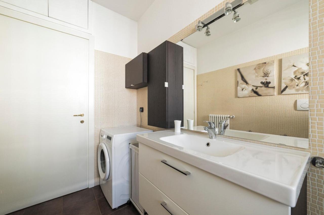 Milano Rogoredo Apartment With Garage Екстер'єр фото