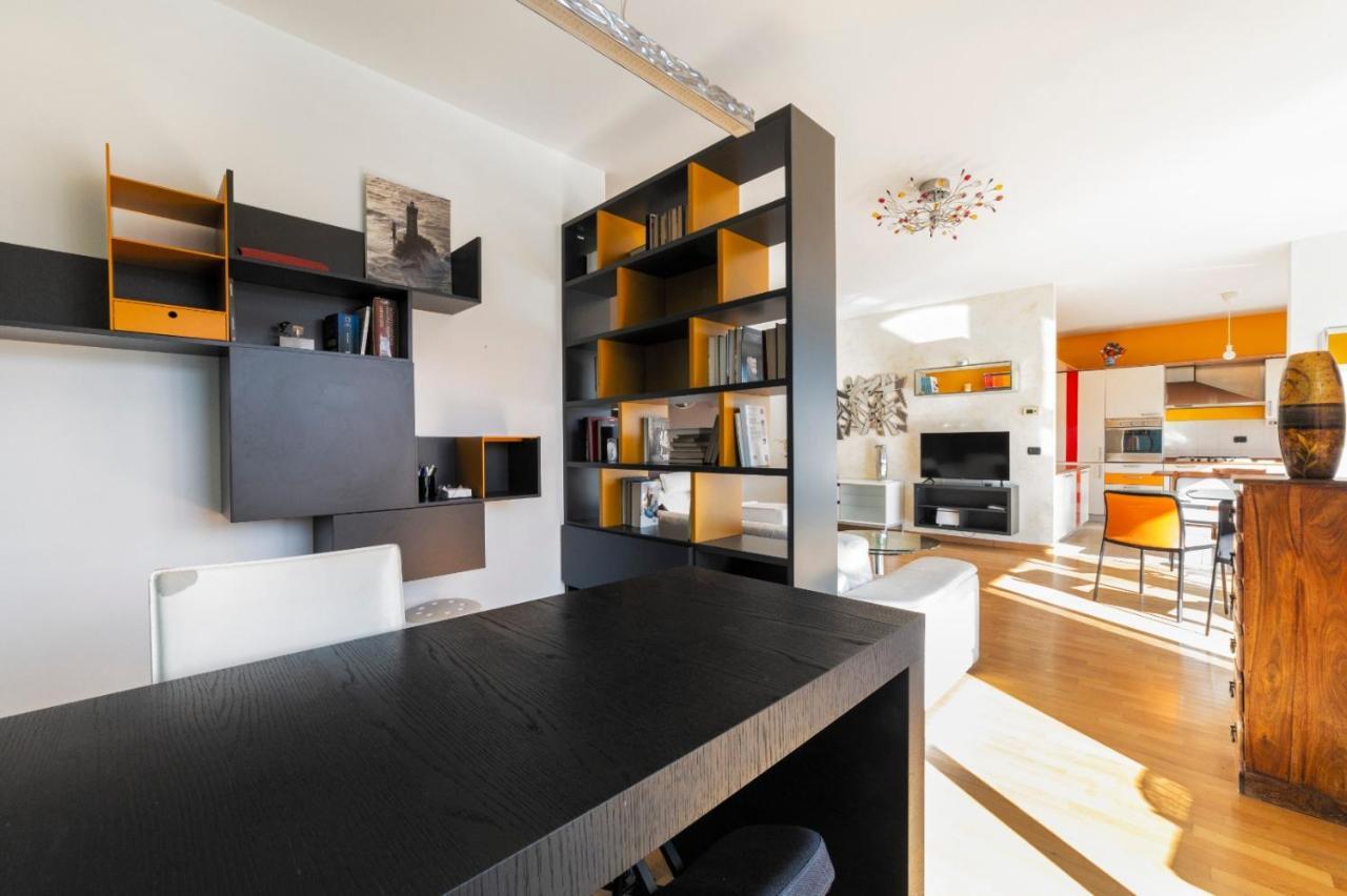 Milano Rogoredo Apartment With Garage Екстер'єр фото